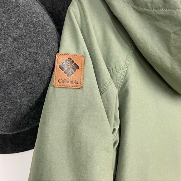COLUMBIA Cotton Blend Spring/Fall Jacket Sage Green with Brown Leather Detail - Picture 6 of 16